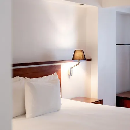 Hotel Presidente San Jose  Room photo