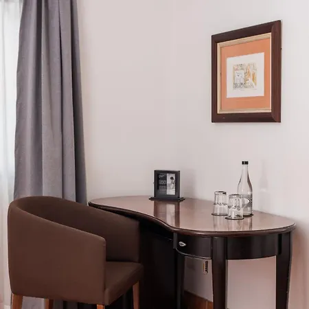 Hotel Presidente San Jose  Room photo